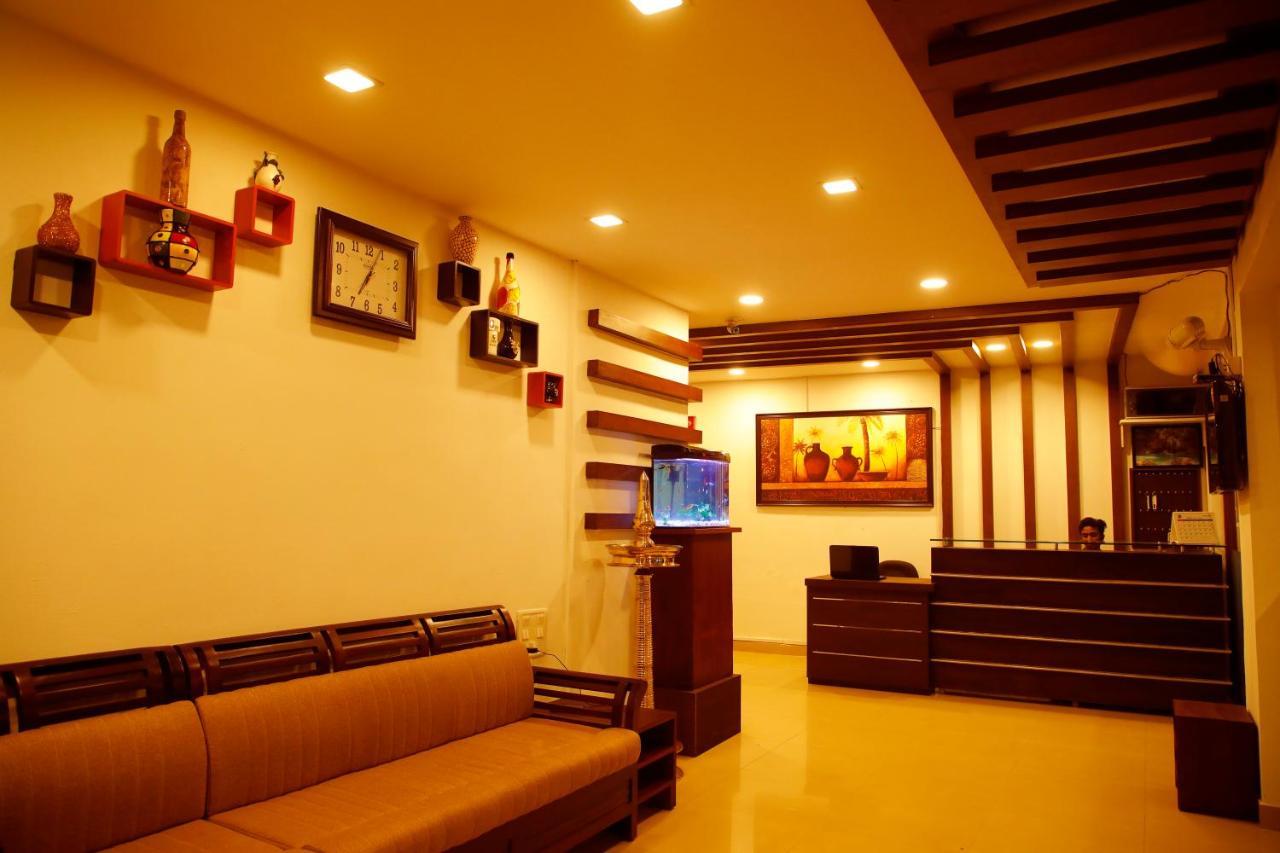 Kairali Tourist Home Guruvāyūr Exteriér fotografie