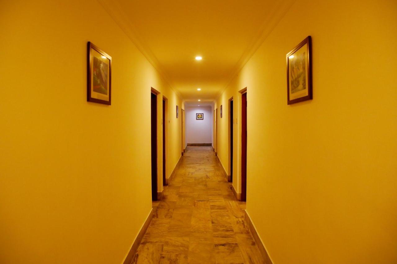 Kairali Tourist Home Guruvāyūr Exteriér fotografie