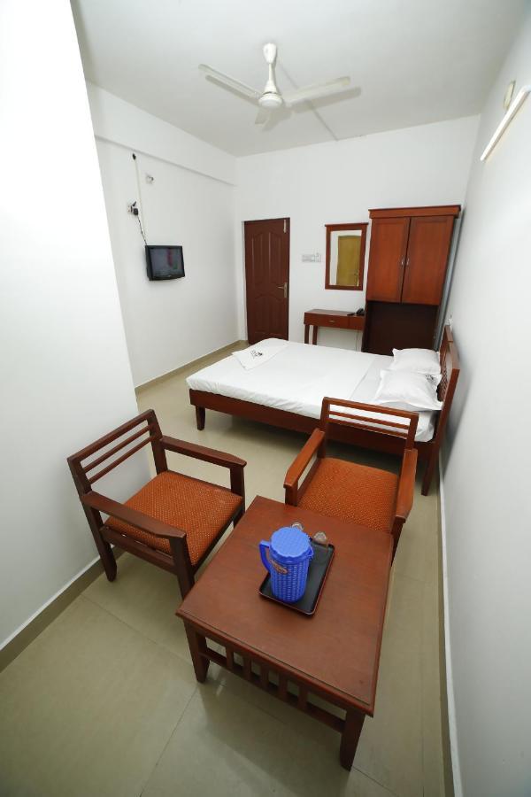 Kairali Tourist Home Guruvāyūr Exteriér fotografie