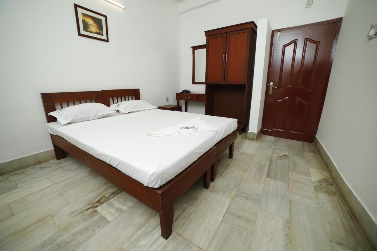 Kairali Tourist Home Guruvāyūr Exteriér fotografie