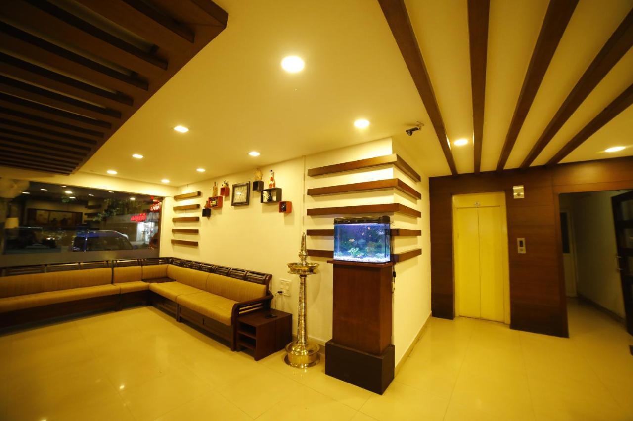Kairali Tourist Home Guruvāyūr Exteriér fotografie